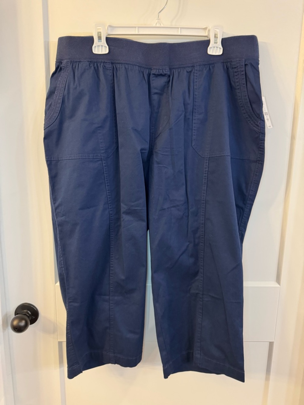 Catherines Women’s Navy Pull-On Capris